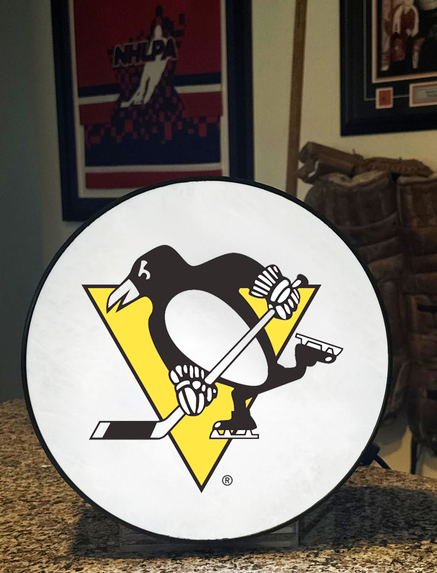 Pittsburgh Penguins® Hockey Puck Lamp